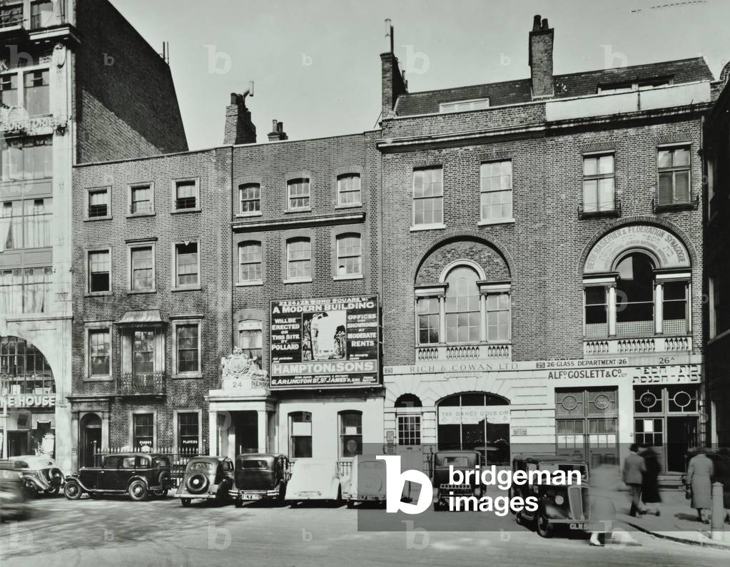 Immagine di Fotografia "22-26 Soho Square" 1937 di English Photographer