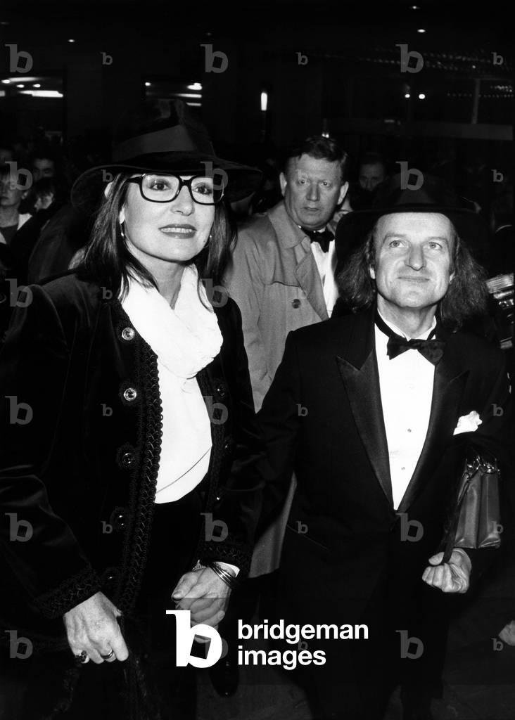 Nana Mouskouri und ihr Ehemann Andre Chapelle kommen für das Duo Konzert von Charlesaznavour-Lizaminnelli in P