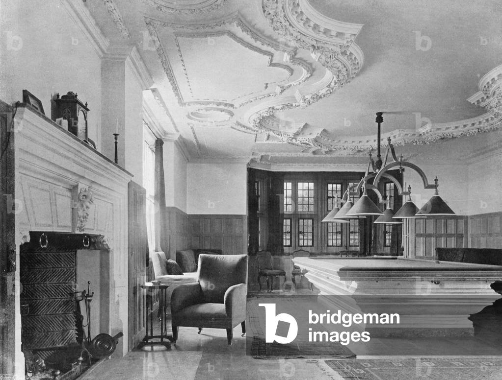 Bild von Fotografie "Der Billard-Raum (s/w Foto)" von Charles Latham, b/w