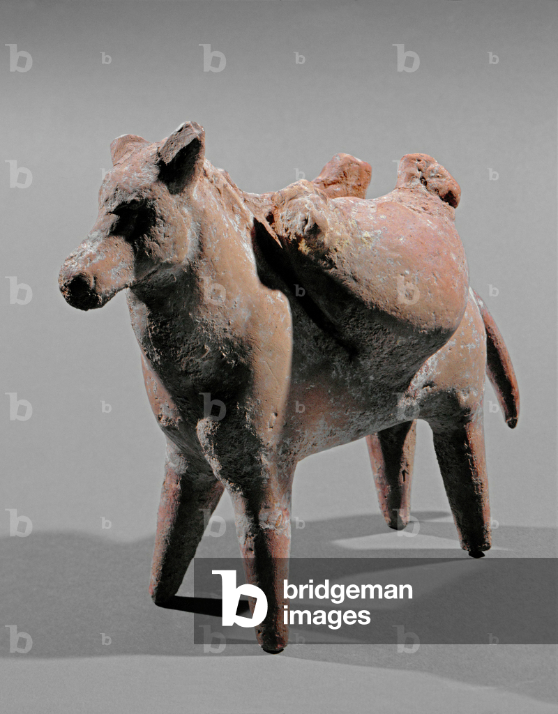 Bild von Skulptur "Ein Pferd trägt 2 Säcke" von Erich Lessing