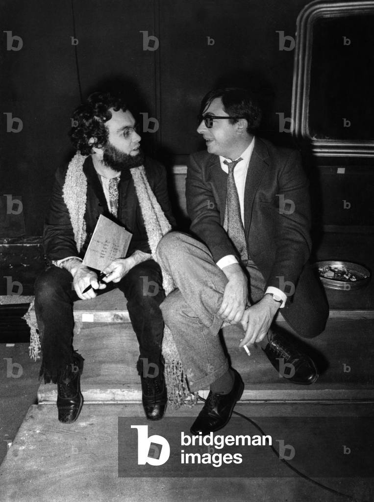 Lo scrittore spagnolo Fernando Arrabal Con il regista Jorge Lavelli durante le prove dello spettacolo teatrale