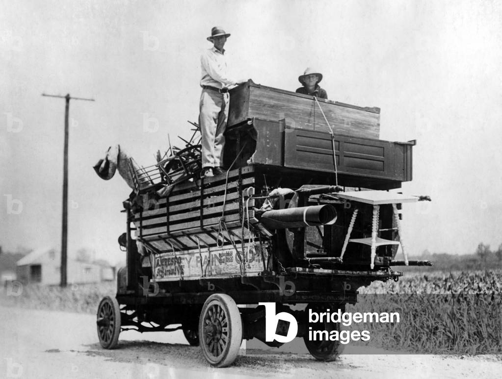 Global economic crisis: Farmer misery in the USA, 1939 (b/w photo)