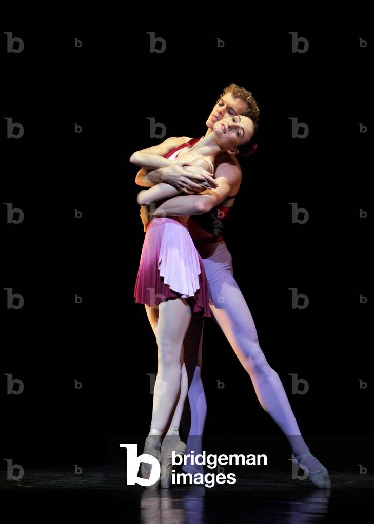 "Olivia Bell e Adam Bull in 'Les Presages' (foto)" 2008 di Dee Conway