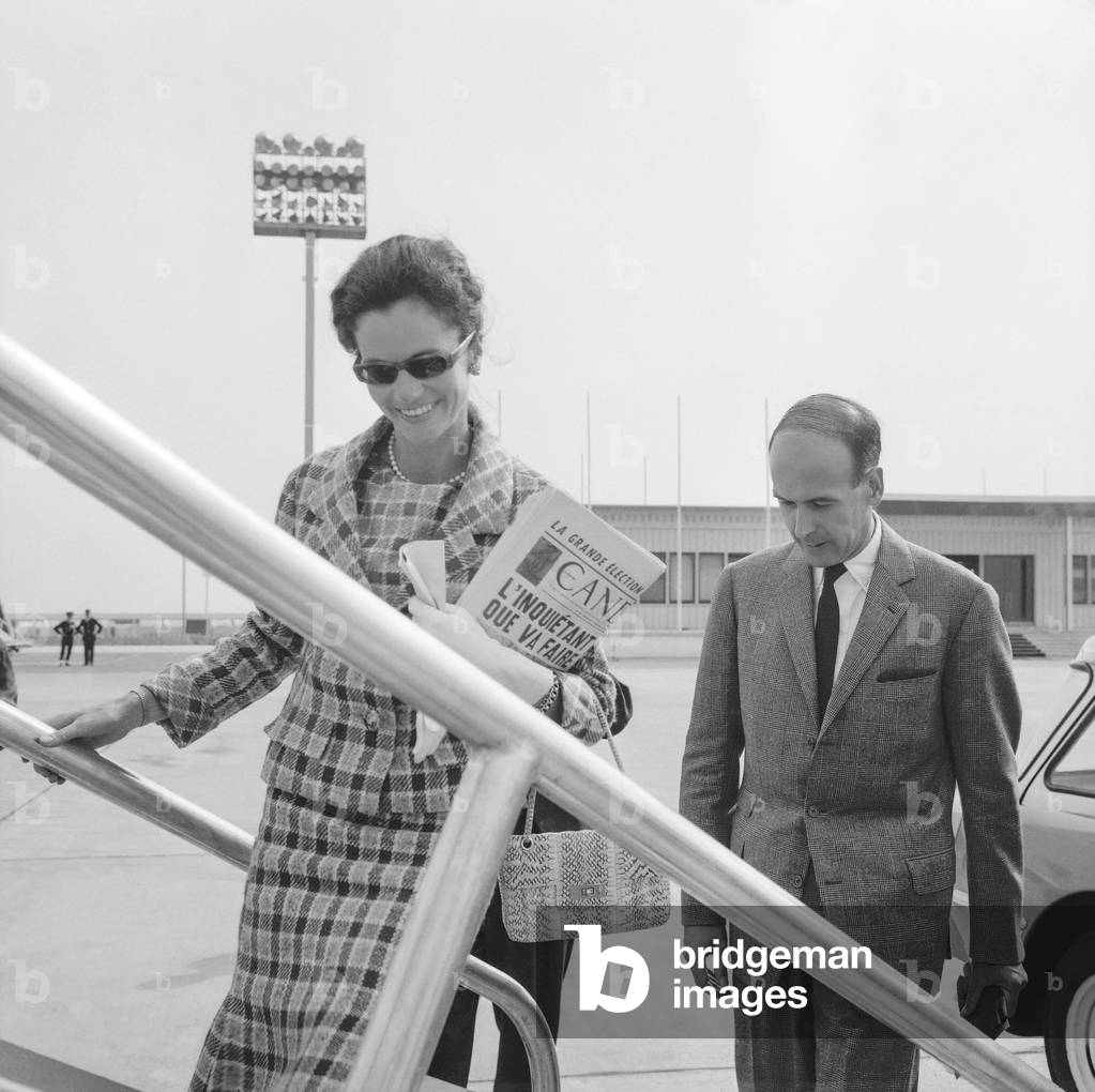 Immagine di Fotografia "Valery Giscard d'Estaing et sa femme" 1964, b/w