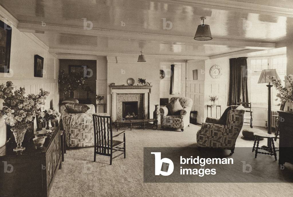 Immagine di Fotografia "Wycombe Abbey School: Daws Hill Drawing Room (foto in b/n)" di English Photographer