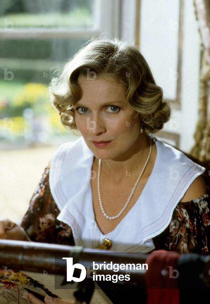 Immagine di Fotografia "Il telefilm "L'ete 36" con Marie Christine Barrault nel 1985 (foto)" 1985