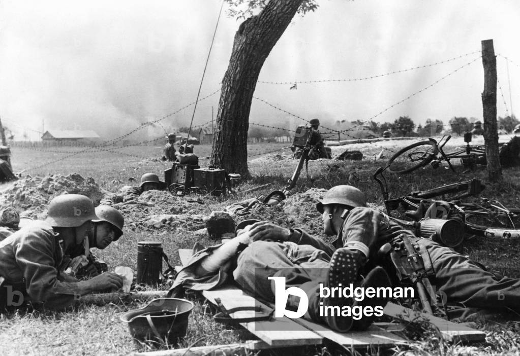 Image of German advance guard point on the Eastern Front, 1941 (b/w