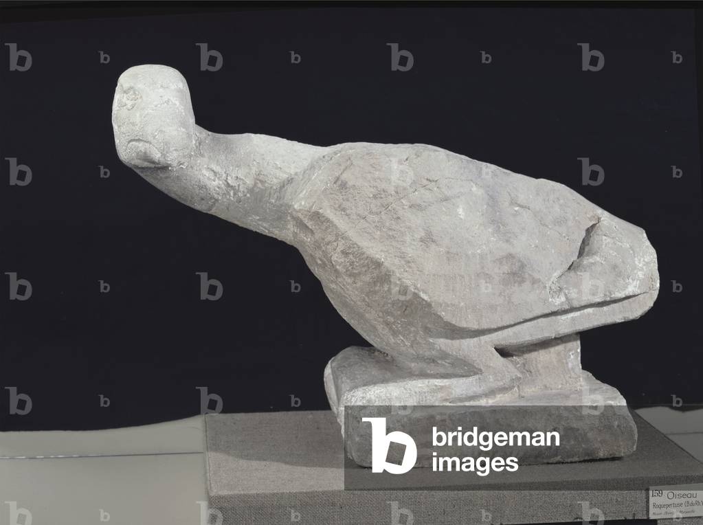 Image of Sculpture depicting Bird -300 by Celtic