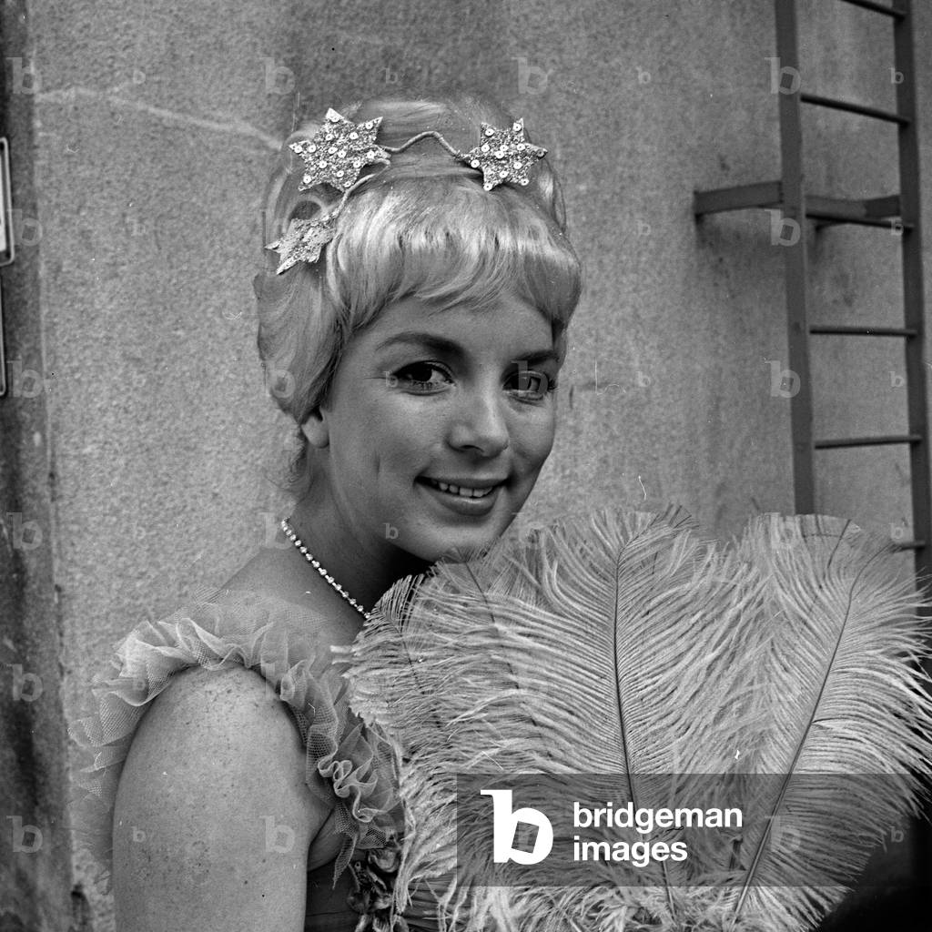 "L'attrice tedesca Renate Kasche", b/w
