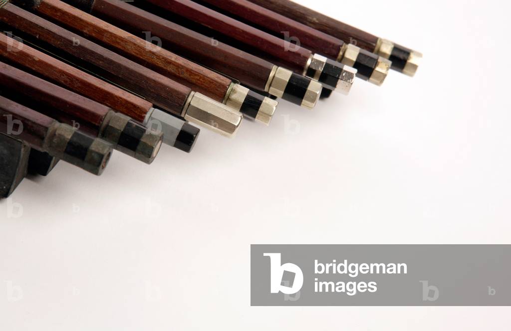 Image of Photography depicting bows by Chris Stock