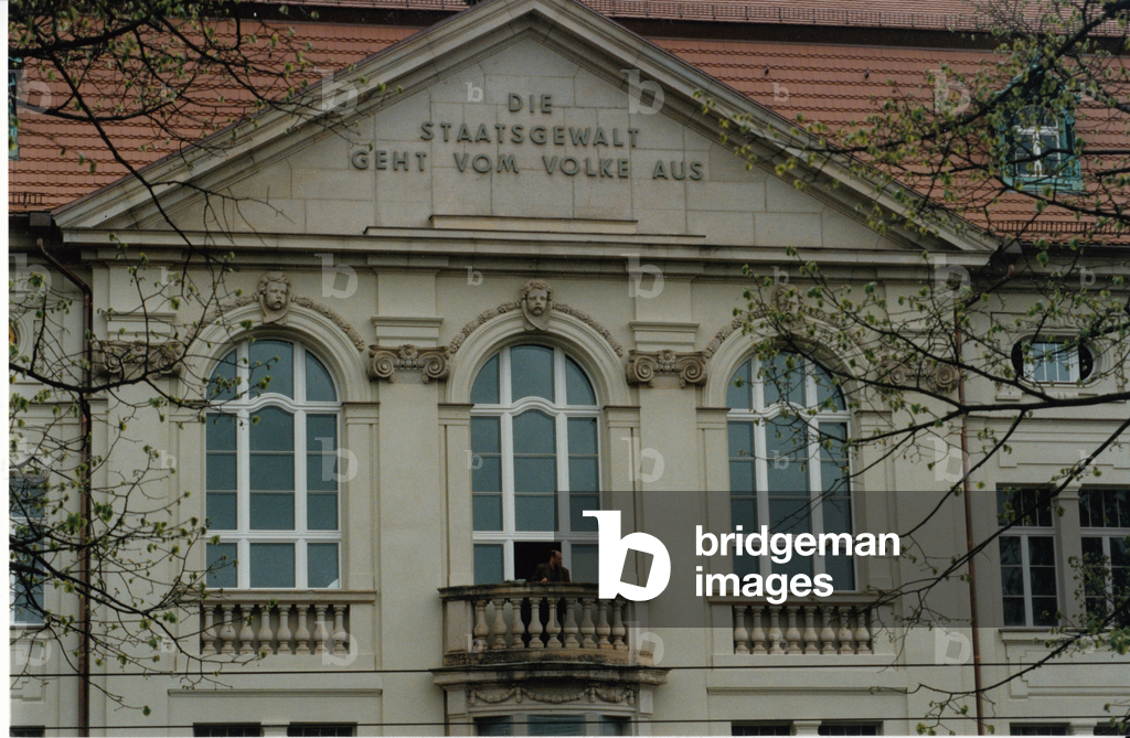Immagine di Fotografia "Cancelleria di Stato a Potsdam" 1998 di Bernd Gartenschläger