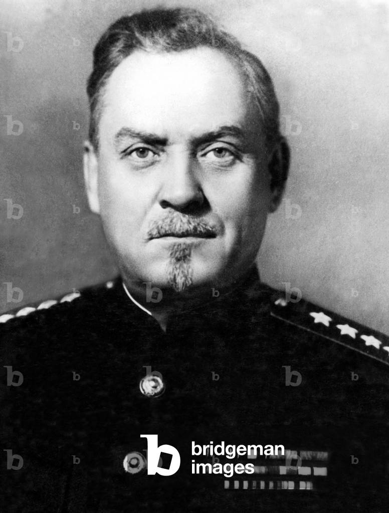 Nikolai Boulganine (1895-1975) politico sovietico, ministro della difesa sotto Josephstaline e GheorghyMalenko
