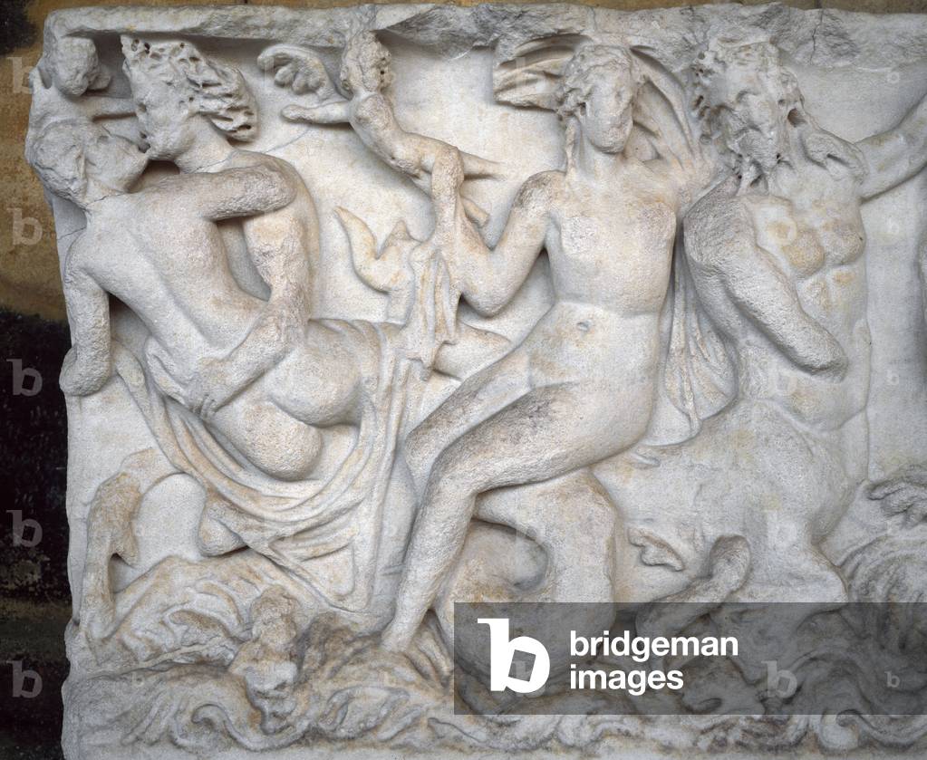 Sarkophag mit Nereiden, marinen Zentauren und geflügelten Genien, Detail, 2. Jahrhundert n. Chr. (Skulptur)