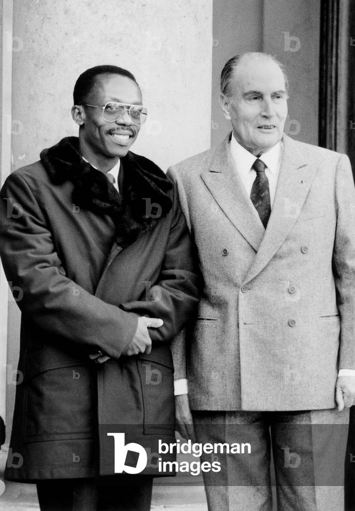Immagine di Fotografia "Il Presidente francese Francois Mitterrand e il Presidente di Haiti Padre Aristide al 