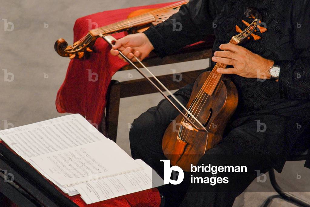 Jordi Savall und das Esperion XXI Ensemble beim Saintes Festival, Frankreich, 2013 (Foto)