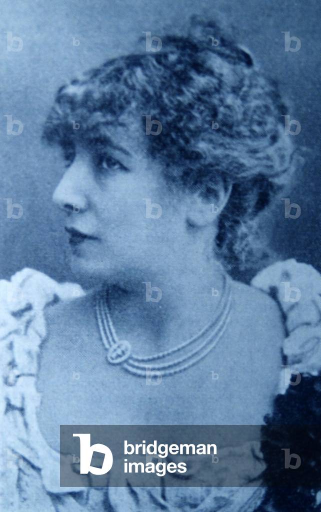 Sarah Bernhardt, b/w