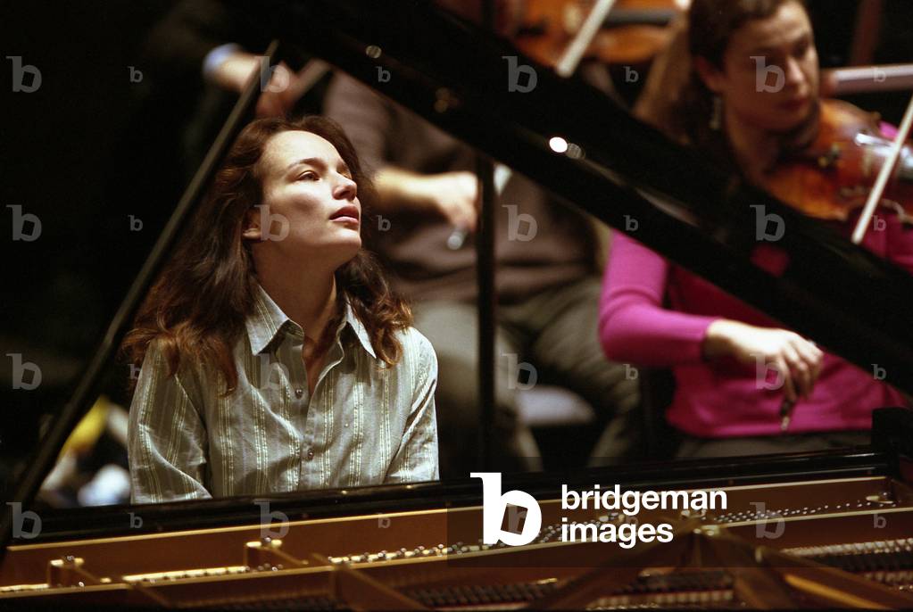 Bild von Fotografie "Hélène Grimaud - Porträt des französischen Pianisten mit dem Orchestre National de France