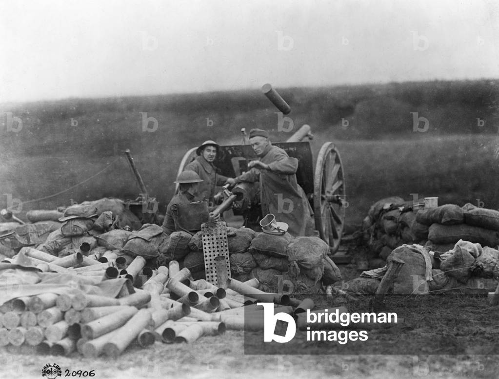 Image of WORLD WAR I ARTILLERY, c.1917. Artillery shell being discharged