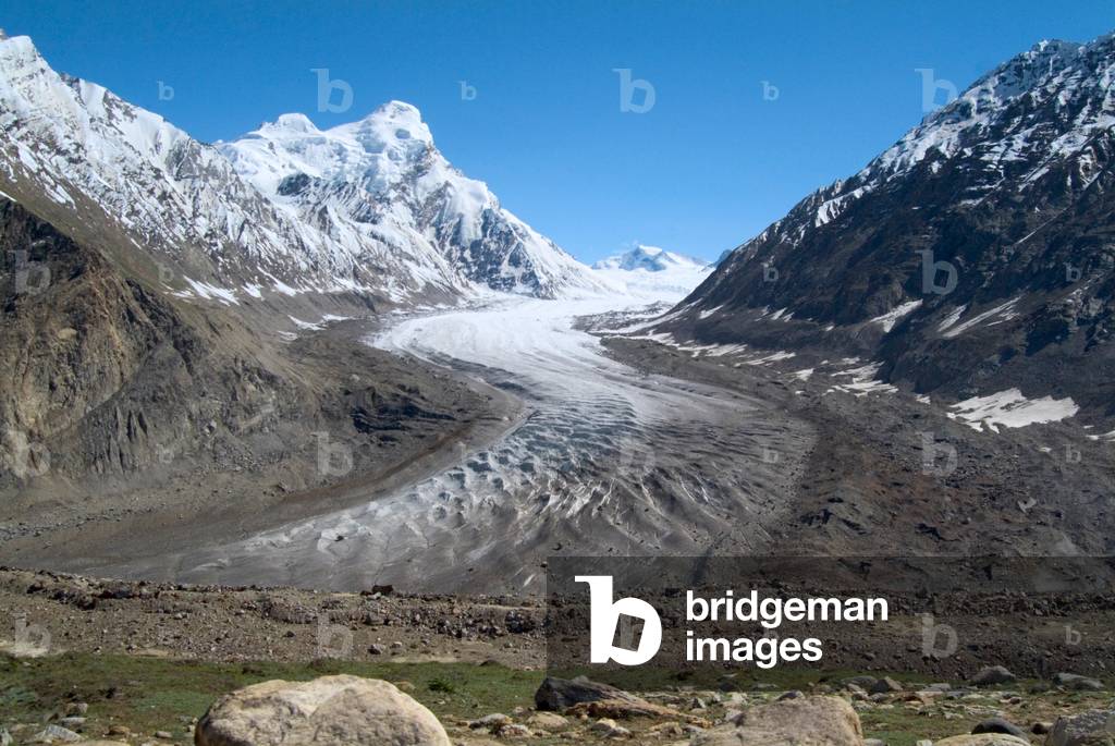 "Darung Drung Glacier (bckgnd: Cimaltalia/Doda Massif)"