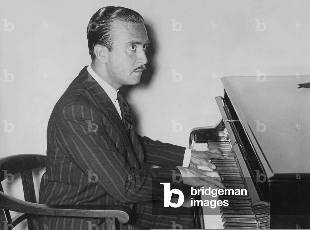 Bild von Fotografie "Claudio Arrau am Klavier" 1936, b/w