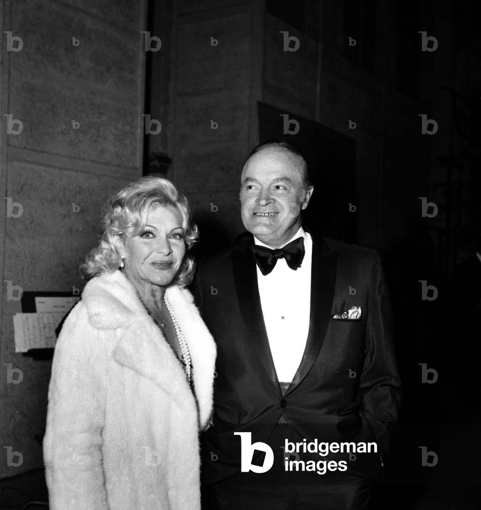 Immagine di Fotografia "Line Renaud e Bob Hope al Gala per l'ospedale americano di Neuilly" 1972 di Giovanni C