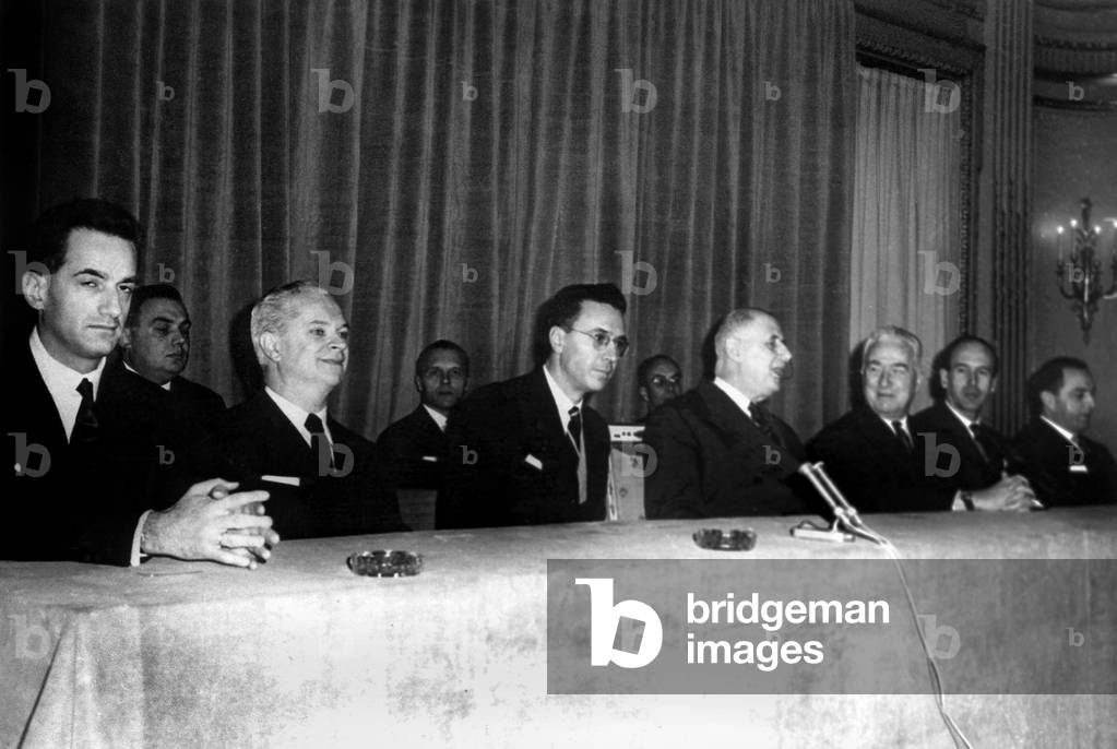 Immagine di Fotografia "L-R Alain Peyrefitte" 1963, b/w