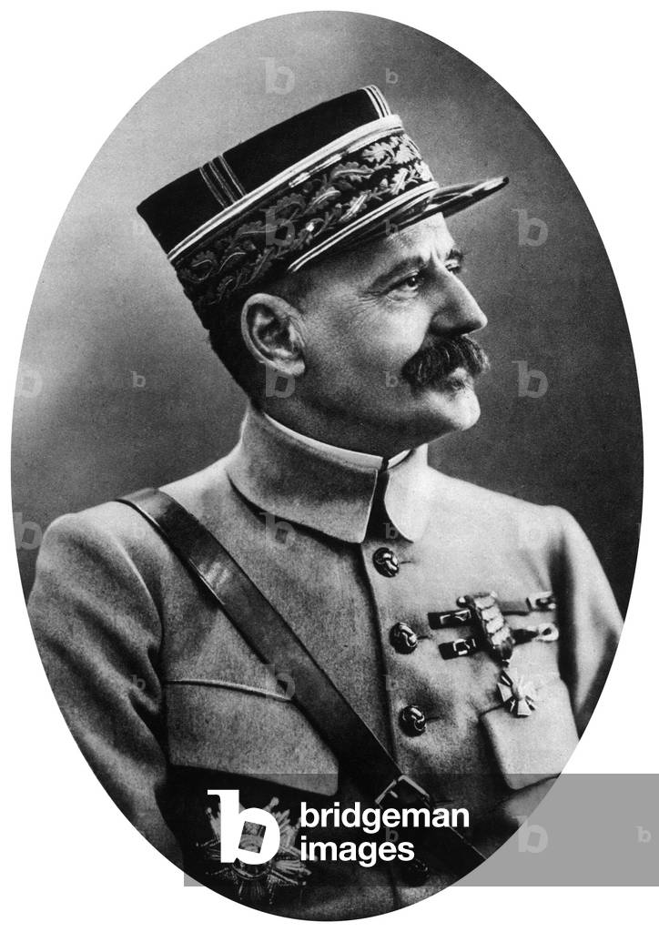 Bild von Fotografie "Marie Eugene Debeney (1864-1943) Französischer General im Ersten Weltkrieg" 1914, b/w