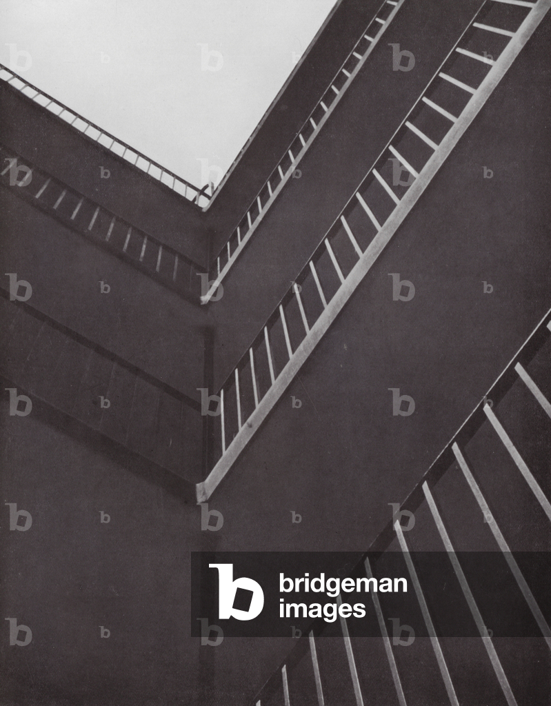 Appartamenti, anni '30: Londra, Ebury Bridge Road, Westminster (foto b/n)