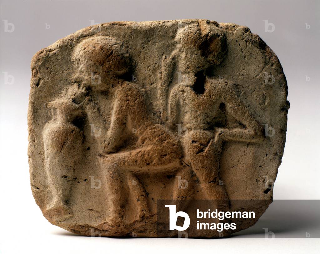 "Schild mit kopulierendem Paar" von Mesopotamian