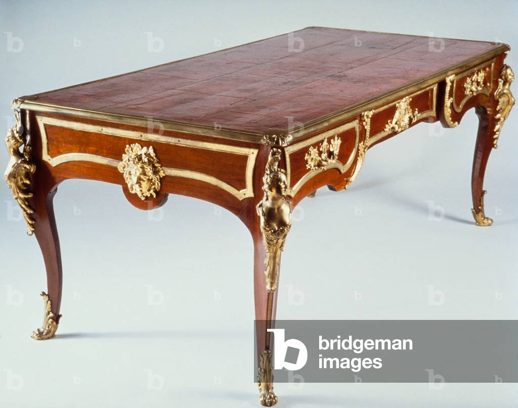 Immagine di Mobili "Scrivania (Bureau Plat)" 1730 di Charles Cressent
