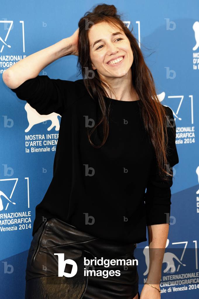 Photo De Charlotte Gainsbourg – Tirage Neuf – Parfait Pour Cadre Ou Collection