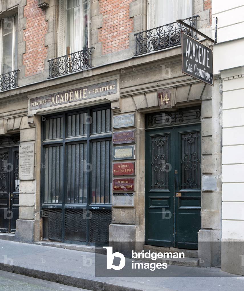 View of the Academie de la Grande Chaumiere, private art school located at 14, rue de la Grande-Chaumiere, in 