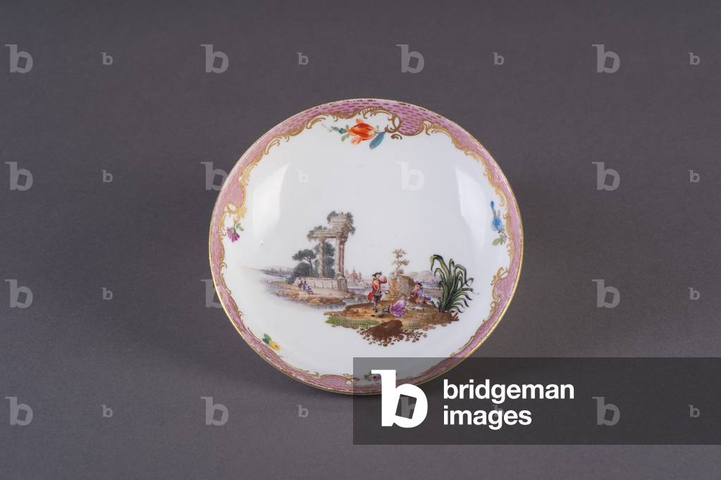 Saucer, 18th century (porcelain)