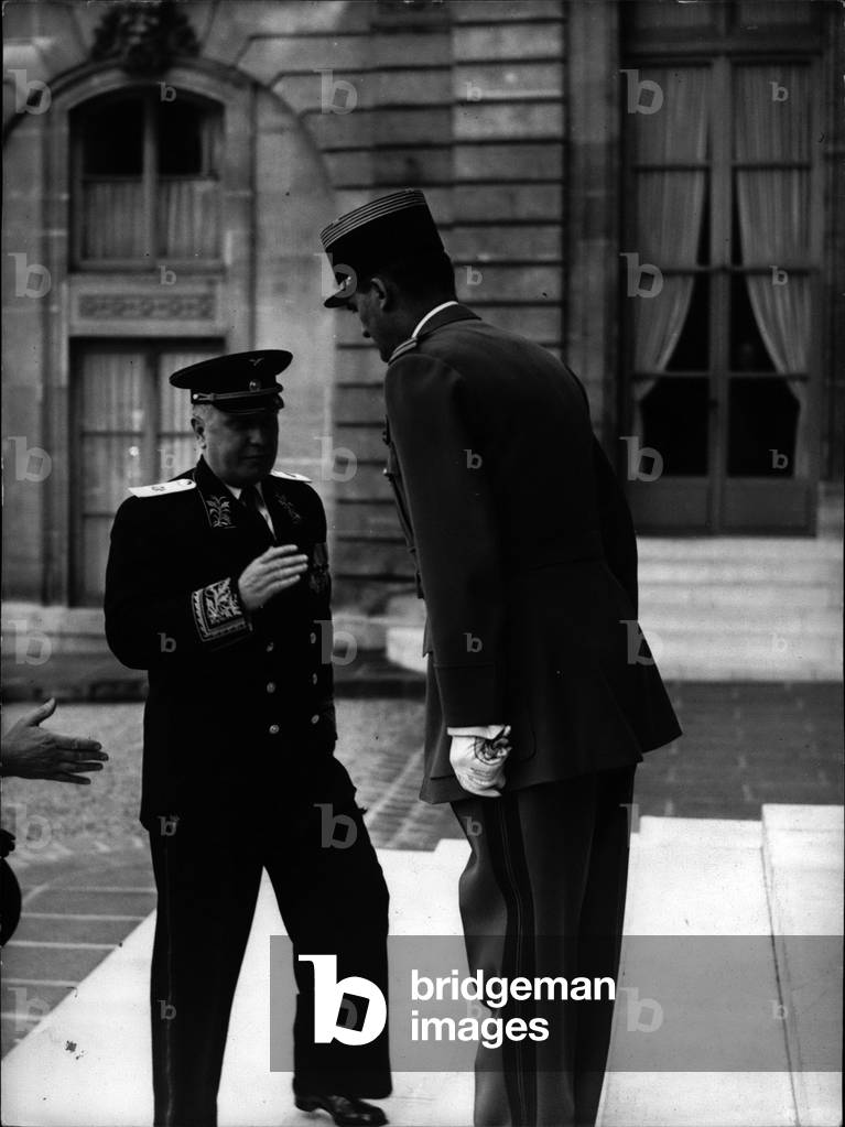 Jul. 07, 1953 - U.S.S.R. Ambassador In Paris Mr. Vinogradov Presents His Credeintials: Mr.Vinogrodow, te new U/S.S.R. Ambassador in Paris has presented his credientials to-day to president Auriol. Mr. Vinogradov is seen here with Colonel Audouy.