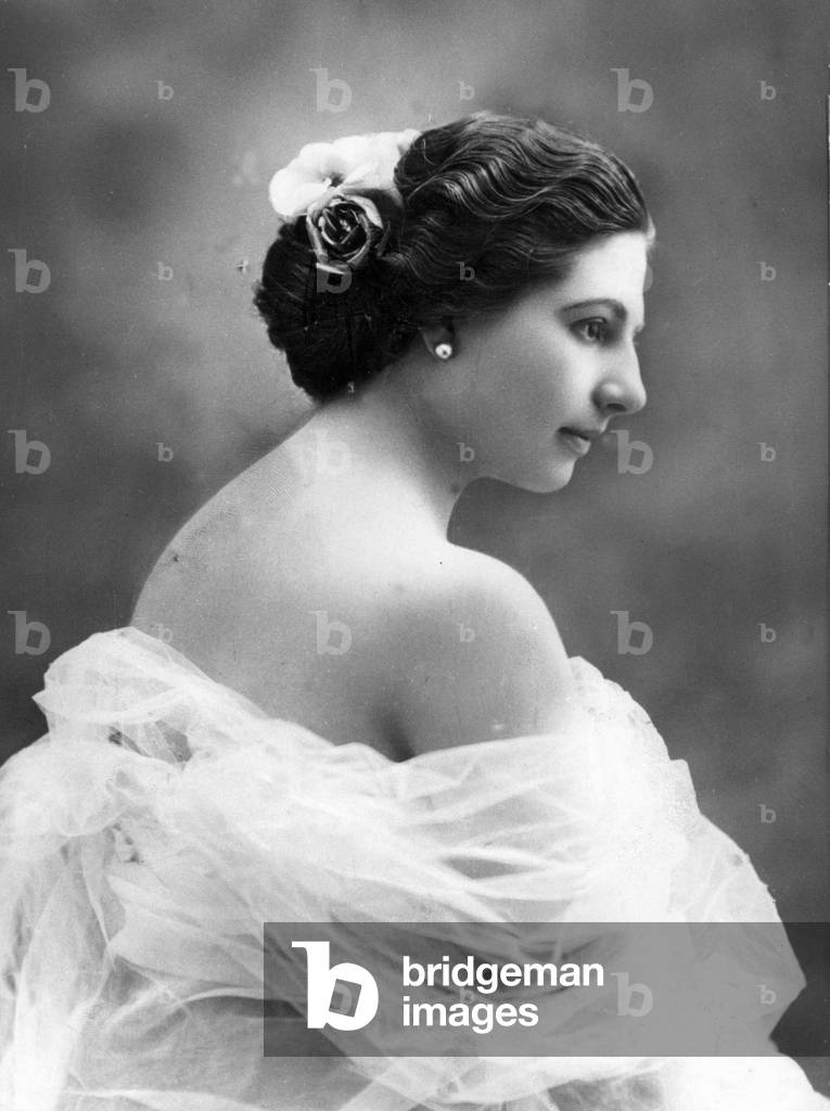 Jan. 1, 1900 - Paris, France - Dutch exotic dancer and courtesan MATA HARI (Margaretha Geertruida Zelle, 1876-1917) who was executed by firing squad for alleged espionage during World War I. The very name of Mata Hari has become synonymous with spying, espionage, intrigue, and sensuality.