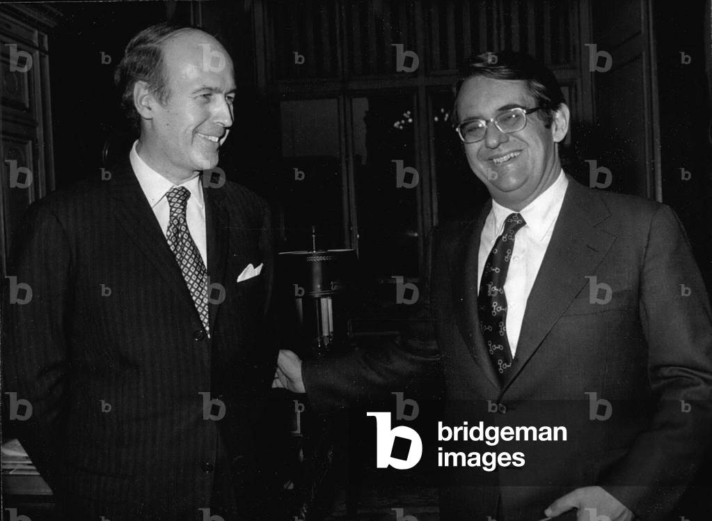 Feb. 02, 1973 - Peter Peterson, sent by President Nixon with commercial questions, was received by Valery Giscard D'Estaing, Minister of the Economy & Finance.
