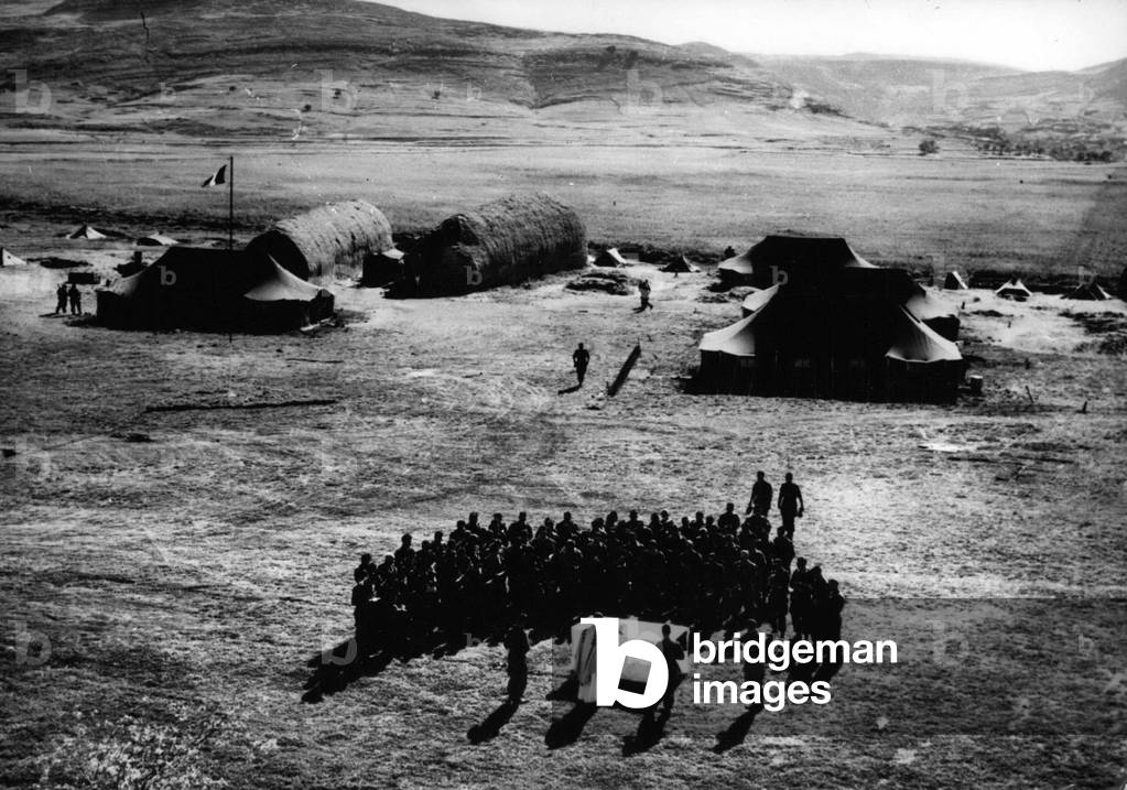 War of Algeria (1954-1962): French contingent at an open-air mass, 1956