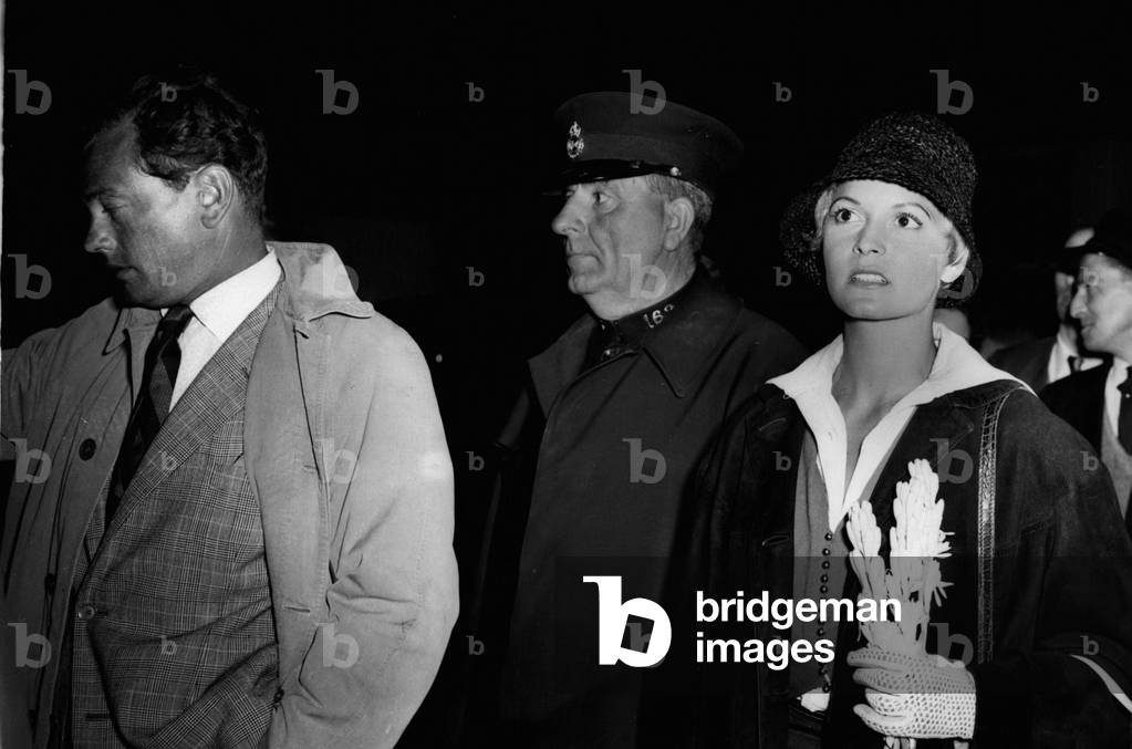 Jun 06, 1953 - EVA AND THE MARQUESS ARRIVES IN LONDON Hungarian film actress, EVA BARTOK, seen when she arrived at London last night, with THE MARQUESS OF MILFORD HAVEN (on left), from Nice.