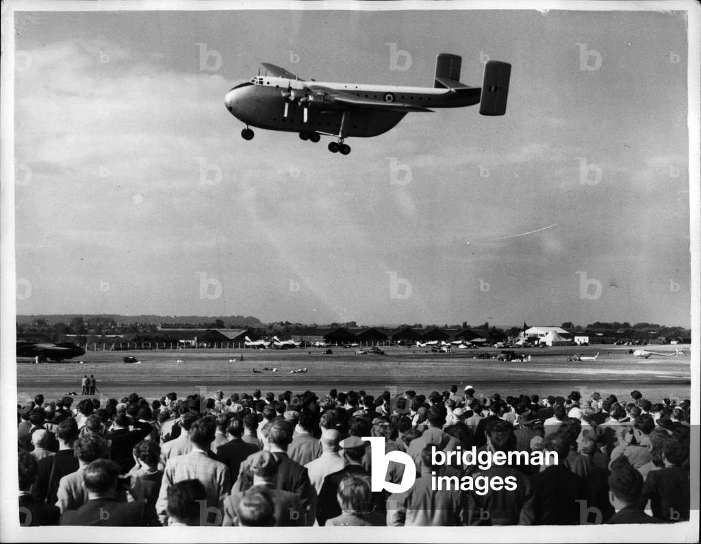 Sep. 09, 1953 - Public View Day At The Farnborough Air Show