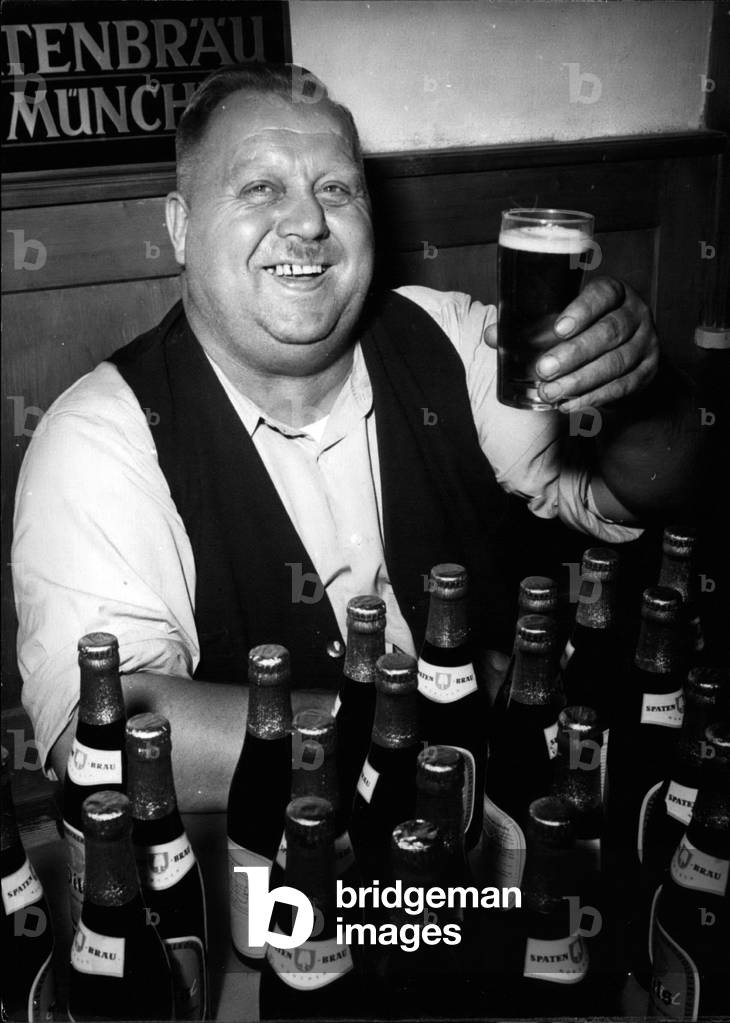 Jul 07, 1953 -” Your health, fat boy! “. From now you may drink as much beer as you want without having to be afraid of becoming too fat. The” Diet Pils” which is made after patented brewing proceedings has in spite of 5 percent alcohol a very low nutritive value which is only about 27 calories per bottle. “Diet Pils” now made by Munich Spaten Brewery saves many passionate beer-drinkers who otherwise could not drink in-keeper Martin Koller who is 230 pounds heavy and who nearly died with thirst though he is on the right source.