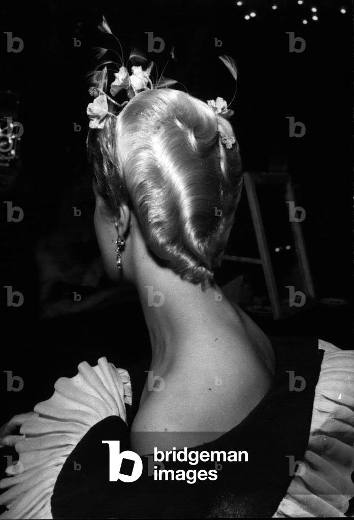 Tue. 03, 1953 - Hair style contest held in Paris: Some of the srriking creations of the best Paris hair styls artists seen duing the contest held in Paris last night.